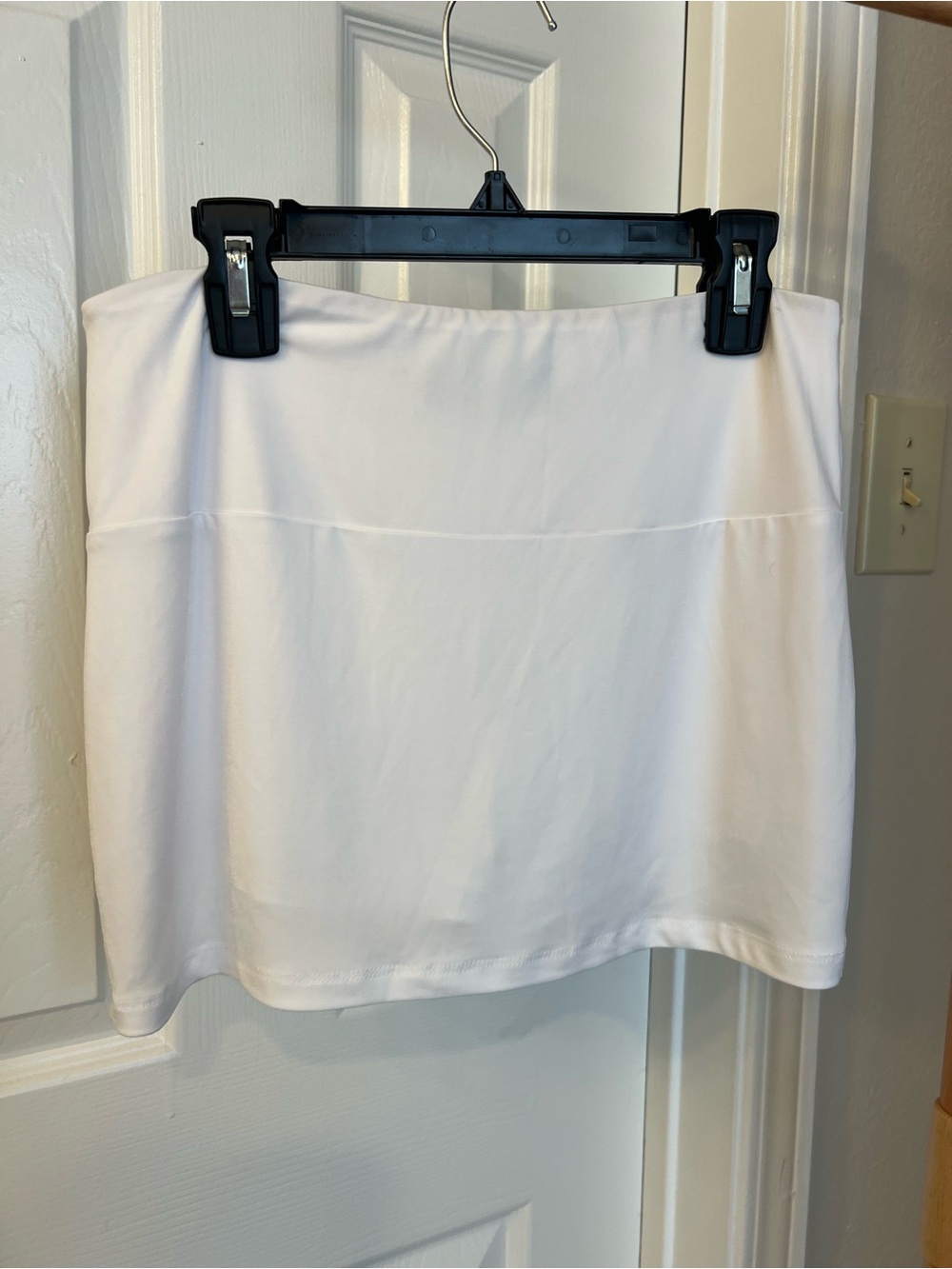 White Fox Boutique White Performance Skort - Picture 6 of 8